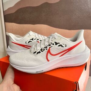 Women’s Nike Air Zoom Pegasus 39